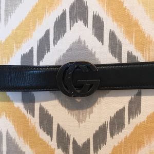 Gucci GG Skinny Black Leather Belt 80/32